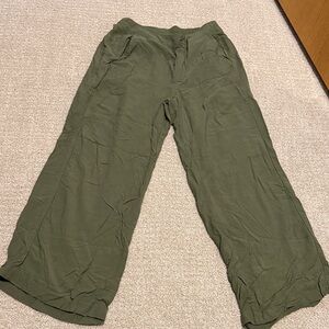 Maternity Olive Green Wide-Leg Linen Pant